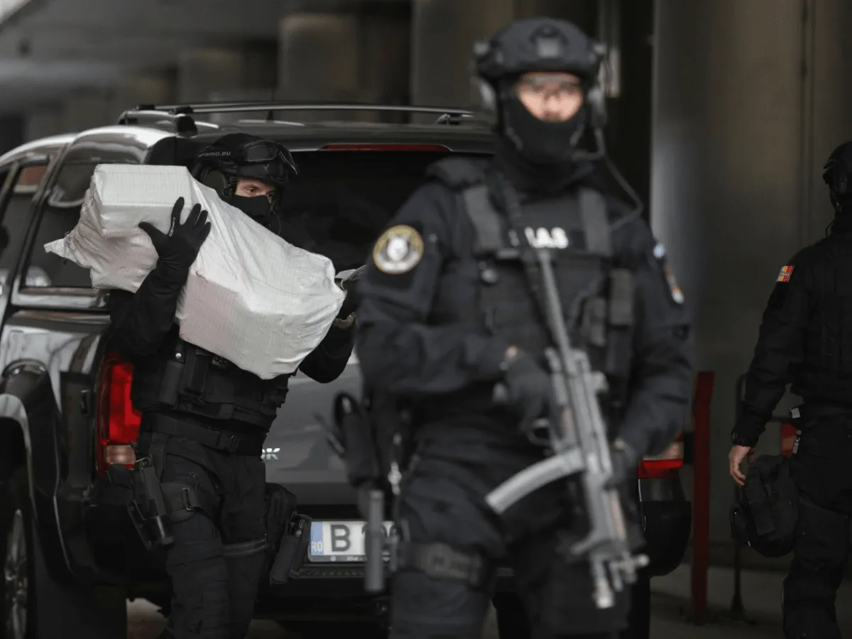 Percheziții masive ale polițiștilor la un spital din țară. Cercetări în obținere ilegală de fonduri - Foto: Arhiva / imagine cu rol ilustrativ
