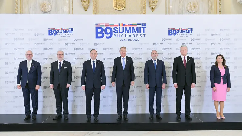 Iohannis: A avut loc un schimb de opinii „de substanţă" între liderii B9 privind securitatea. / Foto: presidency.ro