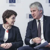 Angela Cristea, șefa Reprezentaței CE la București, alături de Eugen Teodorovici, ministru Finanțelor Foto: INQUAM/Alexandra Pandrea