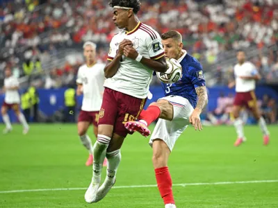 Trei arbitri au spus același lucru! Verdict clar după penalty-ul dictat în Franța - Spania