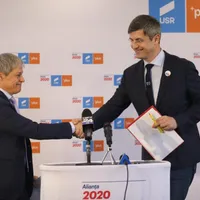 Cioloș și Barna/FOTO: turnulsfatului.ro