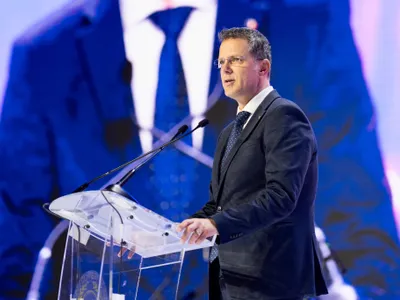 Ministrul Apărării, Ionuț Moșteanu - Foto: Facebook/Ionuț Moșteanu