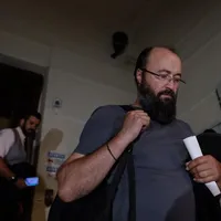 Visarion Alexa, condamnat la închisoare. Ce sentință a primit, după ce a agresat mai multe enoriașe - Foto: Inquam/George Călin(imagine cu rol ilustrativ)
