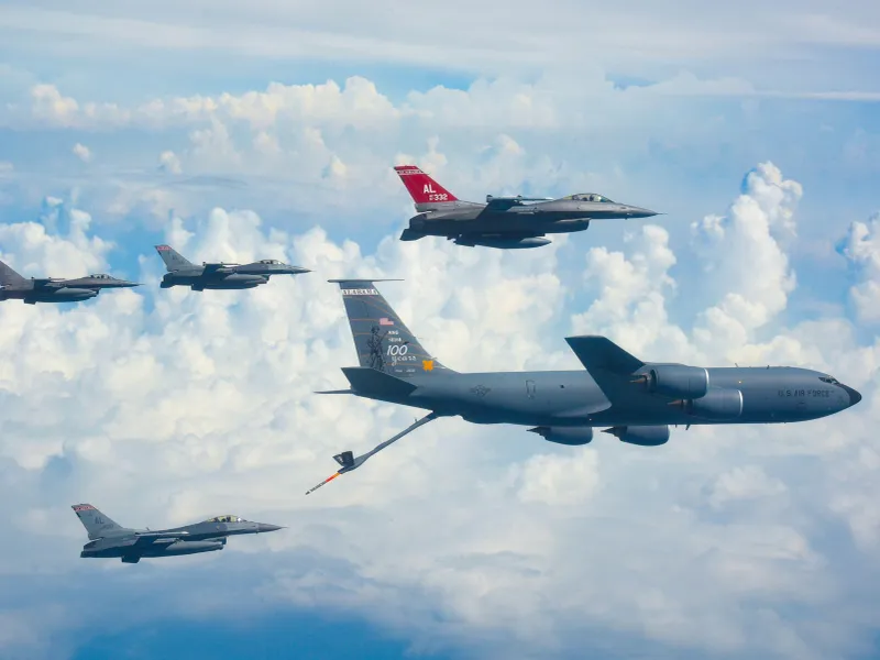 30 de avioane cisternă KC-135 și KC-46 au plecat din SUA spre Europa - Foto: Profimedia Images (imagine cu rol ilustrativ)