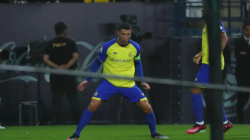 Cristiano Ronaldo l-a învins pe Șumudică. ( Poză cu rol ilustrativ - Foto: Facebook / Al Nassr Saudi