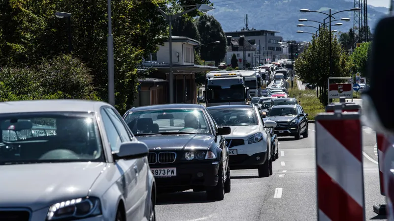 Bulgaria avertizează România: Nu intrați în Schengen amenințând Austria - Foto: Profimedia Images