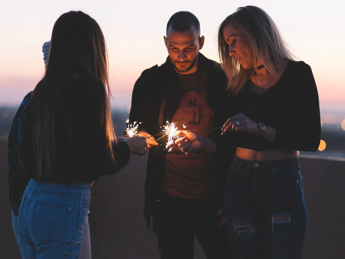 Amendă 7.500 de lei dacă folosești petarde. Care este locul unde este strict interzis să le aprinzi