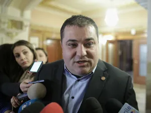 Adrian Solomon spune că are o problemă când vine vorba „dea adunat bani la grămadă”. FOTO: Inquam Photos / Octav Ganea