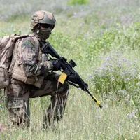 Ce salariu ar lua un român care ajunge soldat în Legiunea Străină - Foto: Profimedia Images