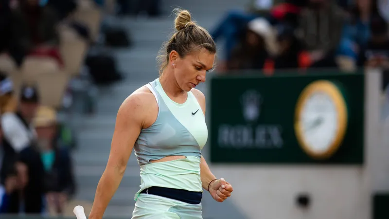 Simona Halep, eliminată în turul doi de la Roland Garros de Qinwen Zheng. / Foto: playsport.ro