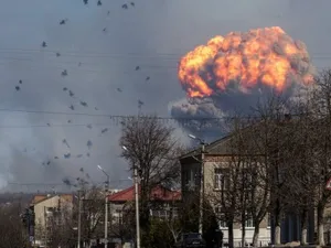 Cinci avioane și un elicopter ale Rusiei au fost doborâte, afirmă Ucraina/FOTO: bbc.com