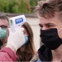 Doar elevii din anii terminali se întorc fizic la școală / PRO TV