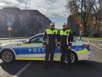 ine sunt polițiștii care au descoperit banii de pensii furați de la Poștă? Erau 10.000.000 de lei - Foto: Facebook/ Sindicatul Europol