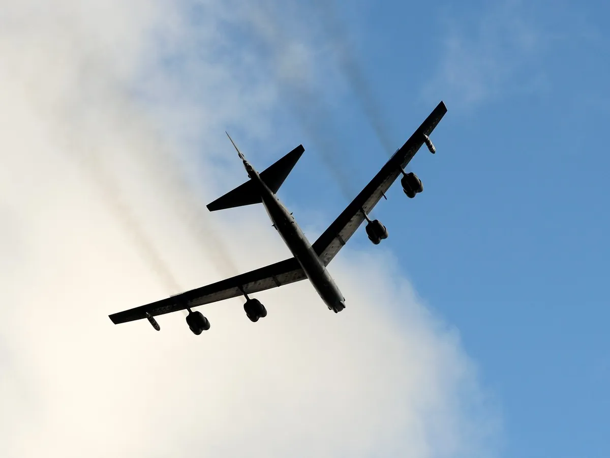 bombardier B-52 Stratofortress