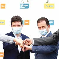 SPRIJIN ȘI CONFLICT Până pe 27 septembrie, Dan Barna, Ludovic Orban și Dragoș  Tudorache l-au susținut pe Nicușor Dan. Între timp, unitatea s-a spart - Foto: Facebook
