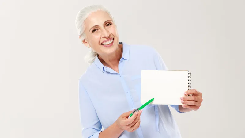 Foto: Pensionarii vor lua pensiile la anumite date Sursa: Freepik
