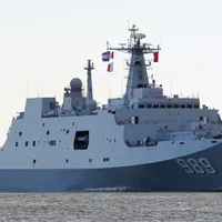 Pericol de război în Cambogia unde au apărut nave din China. Un portavion cu avioane F-35 în zonă