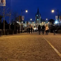 Cum se îmbogățeau doi tineri pe un bulevard din Iași. Acostau oamenii și luau bani frumoși - Foto: Istock / imagine cu rol ilustrativ