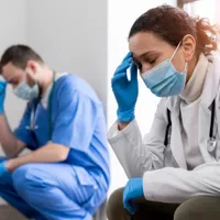 Cu ce boli se aleg medicii în faculate și rezidențiat: Există o credință că poți duce oricâte gărzi - Foto: Freepik (rol ilustrativ)