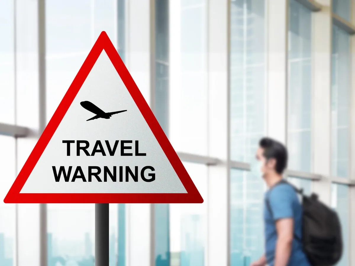 Ministerul Afacerilor Externe recomandă cetățenilor români să evite orice călătorie în Statul Israel