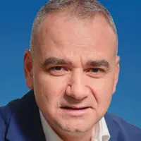 Fierbe filiala USR Iași. Prima ciornă a ordinii candidaților la Parlament - Foto: Facebook/Marius Bodea