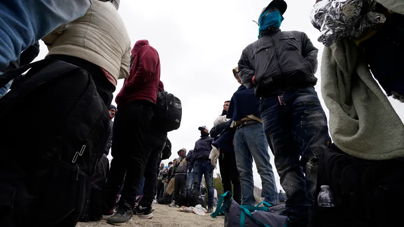 Peste 300.000 de oameni au migrat din China în 2023 - Foto: theglobeandmail.com (imagine cu caracter ilustrativ)
