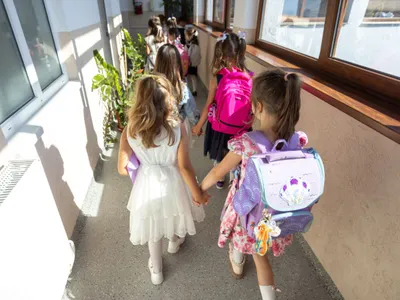 Începerea noului an şcolar la Colegiul de Artă "Ciprian Porumbescu" din Suceava - Foto: INQUAM PHOTOS/Casian Mitu