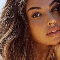 Mădălina Ghenea. (Poză cu rol ilustrativ. Foto: Instagram / officialmadalinaghenea)