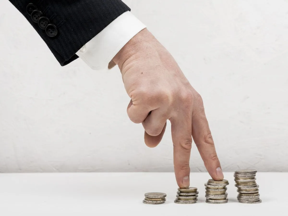 Masacrul obligatiunilor globale. Teama de inflatie si scumpirea petrolului aruncă dobânzile la maxime istorice