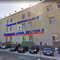 Piedone a pregătit noi tarife de parcare în Sectorul 5 din București: între 300 și 600 de lei pe an. / Foto: economica.net
