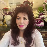 Ce-i așteaptă pe români din 2023? Clarvăzătoarea Carmen Harra face predicții îngrijorătoare - FOTO: Facebook/Carmen Harra