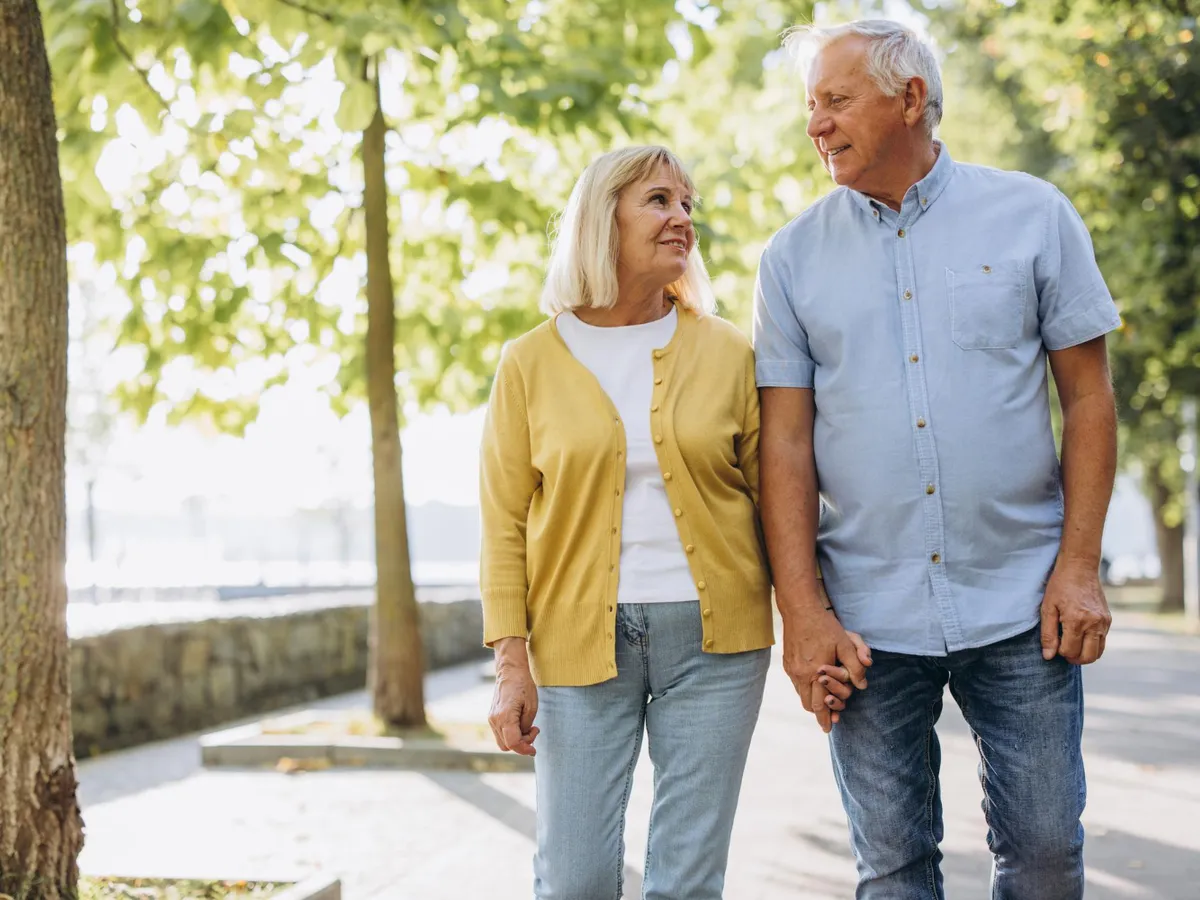pensionari la pensie - Foto: Freepik