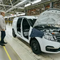 Rușii încep producția Dacia Logan MCV electrică. Se numește Lada e-Largus, are până la 163 cai - Foto: kommersant.ru