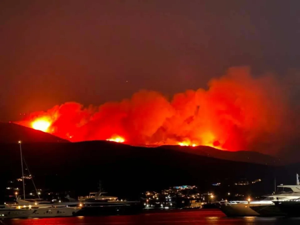 Incendiu în Grecia - Foto: Forecast Weather Greece