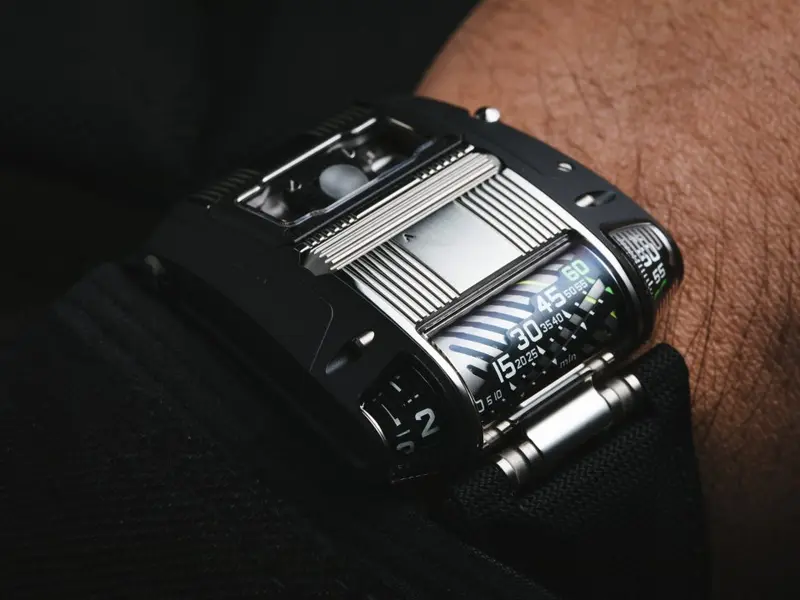 Foto: Urwerk UR-111C Two-Tone /urwerk.com