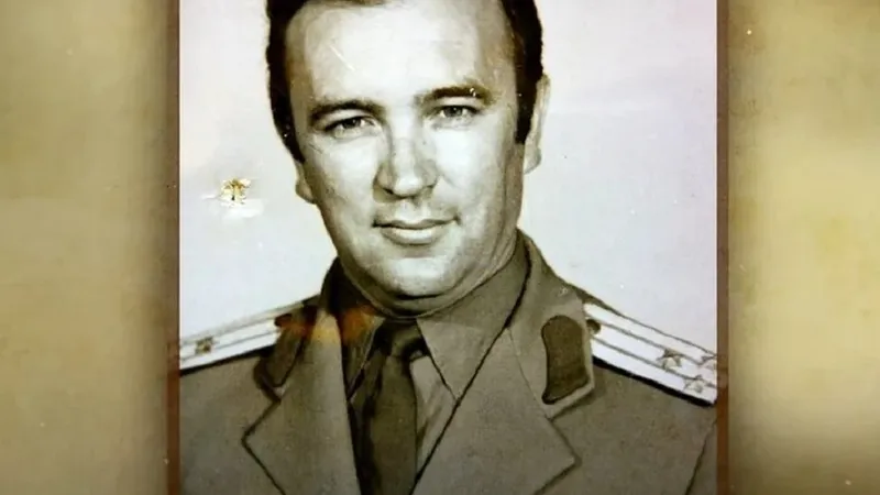 Cine a fost Mihai Caraman, spionul român care speriat NATO - Foto: Historice.ro