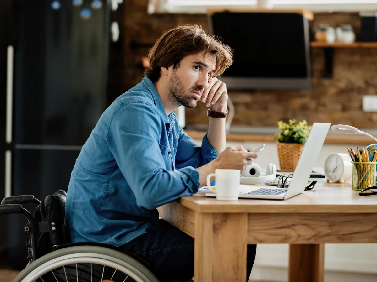 Persoană cu handicap - Foto: Magnific (Imagine cu rol ilustrativ)