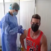 Dorian Popa, vedeta cu trei milioane de urmăritori, s-a vaccinat anti-COVID / FB
