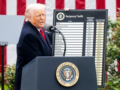 Cum îi dau țeapă lui Trump firmele din China? Exportă marfa în SUA prin terțe țări cu acte măsluite - Foto: Profimedia Images (Imagine cu rol ilustrativ)
