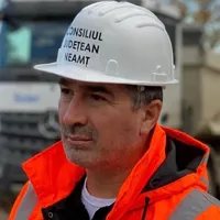 Ionel Arsene (PSD) s-a lăudat cu faptul că podul de peste Siret este solid/ Foto: Facebook