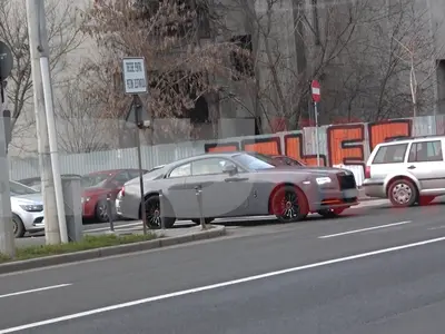 Dacă Viviana Rădoi are BMW Alpina B7, Mirel Rădoi și-a luat Rolls-Royce Wraith de +300.000 €. / Foto: captură video, spynews.ro