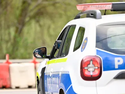 Mașină poliție - FOTO  Inquam Photos / Alex Nicodim