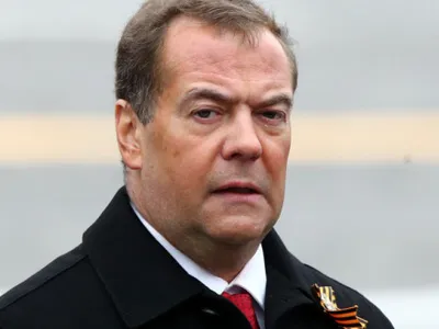 Schimb de replici între MAE român și Dmitri Medvedev: „Soldații pot intra și fără vize, ca în 1945”