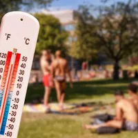 Prognoza METEO pentru luna august. Vreme canicuară cu 40°C și reprize cu ploi torențiale și fulgere - Foto: Profimedia images - Caracter ilustrativ