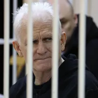 Ales Bialiatski, laureat al Premiului Nobel pentru Pace din Belarus, 10 ani de închisoare - Foto: Profimedia Images
