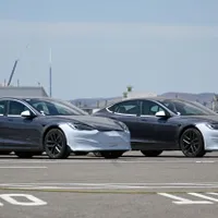 Scade interesul pentru mașini electrice? Două modele Tesla, ieftinite, din nou, cu până la 10.000 $. - Foto: Profimedia Images
