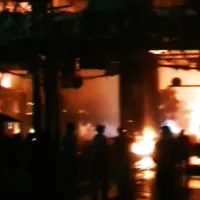 VIDEO Scene oribile. Foc la casino, oamenii sar de pe clădire ca să nu moară mistuiţi de flăcări - Foto: captură video Sky News