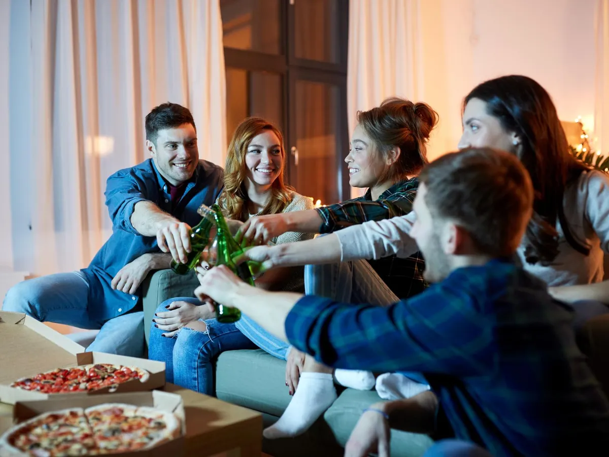 Prieteni - Foto: Freepik (Imagine cu rol ilustrativ)