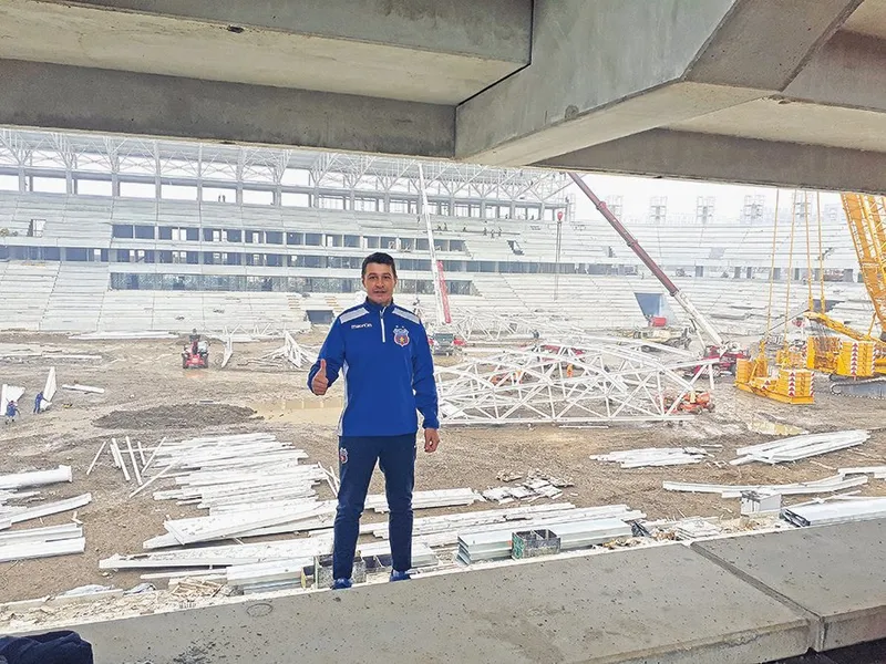 PREZENTARE Fostul jucător al Stelei, Iulian Miu, pe șantierul noului stadion Ghencea