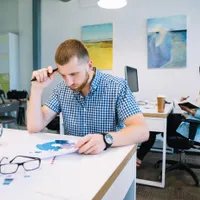 Românii din Spania primesc mai mulți bani la salariul deja mărit. Care este motivul acestei măsuri - Foto: Freepik.com (rol ilustrativ)